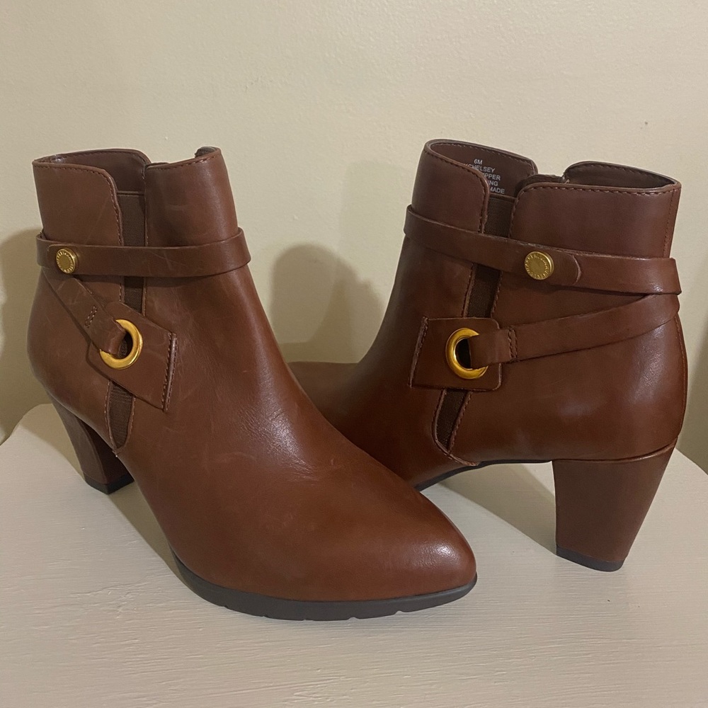 Anne Klein